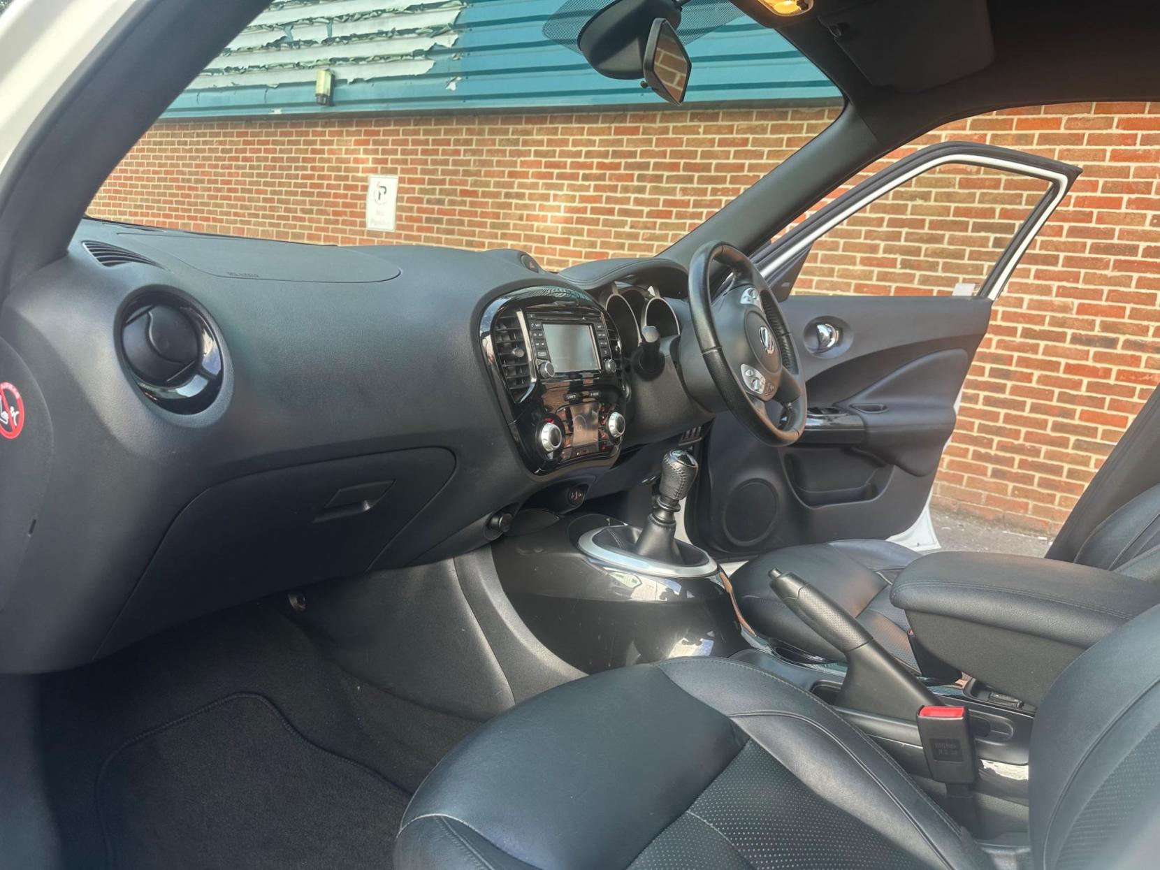 Nissan Juke 1.2 DIG-T Tekna Euro 6 (s/s) 5dr