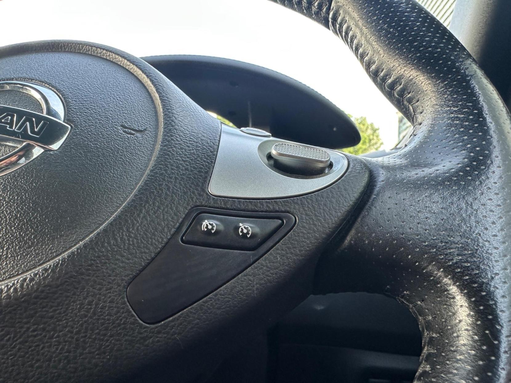 Nissan Juke 1.2 DIG-T Tekna Euro 6 (s/s) 5dr