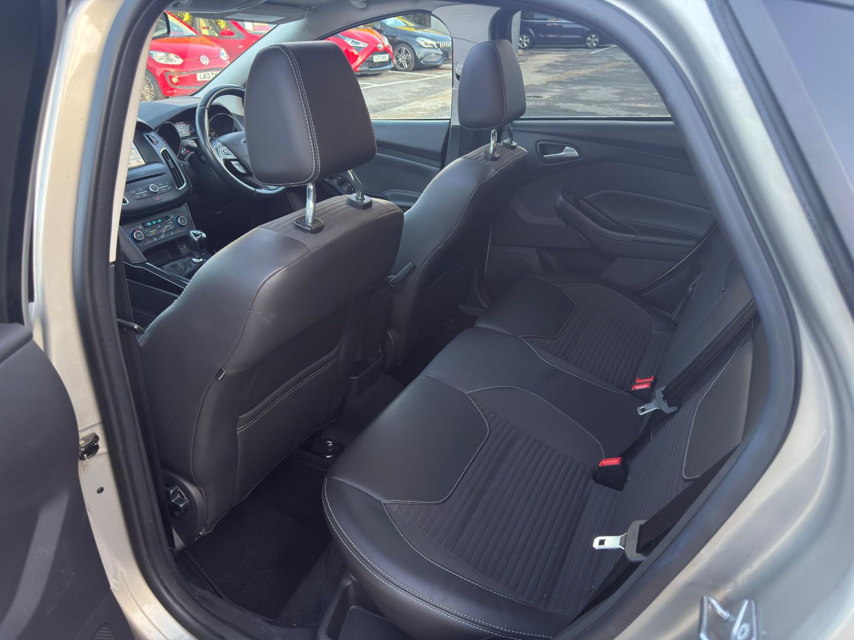 Ford Focus 1.0T EcoBoost Titanium X Hatchback 5dr Petrol Manual Euro 6 (s/s) (125 ps)