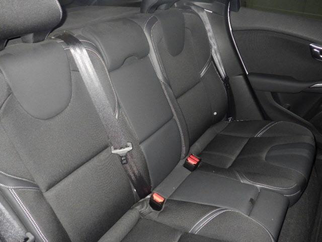 Volvo V40 1.6 T4 SE Hatchback 5dr Petrol Powershift Euro 5 (s/s) (180 ps)