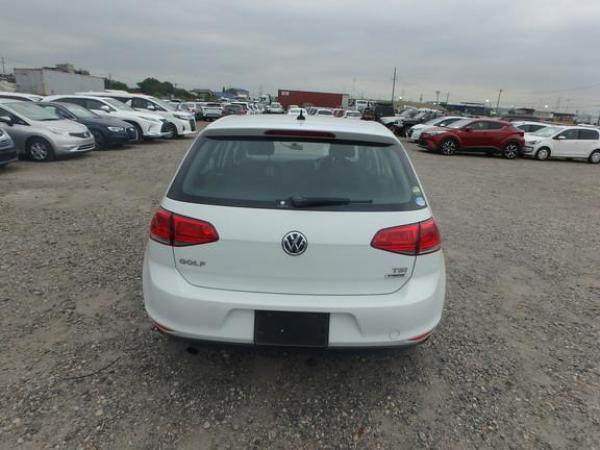 Volkswagen Golf 1.2 TSI BlueMotion Tech S Hatchback 5dr Petrol DSG Euro 5 (s/s) (105 ps)
