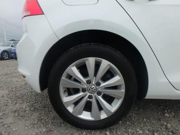 Volkswagen Golf 1.2 TSI BlueMotion Tech S Hatchback 5dr Petrol DSG Euro 5 (s/s) (105 ps)