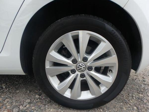 Volkswagen Golf 1.2 TSI BlueMotion Tech S Hatchback 5dr Petrol DSG Euro 5 (s/s) (105 ps)