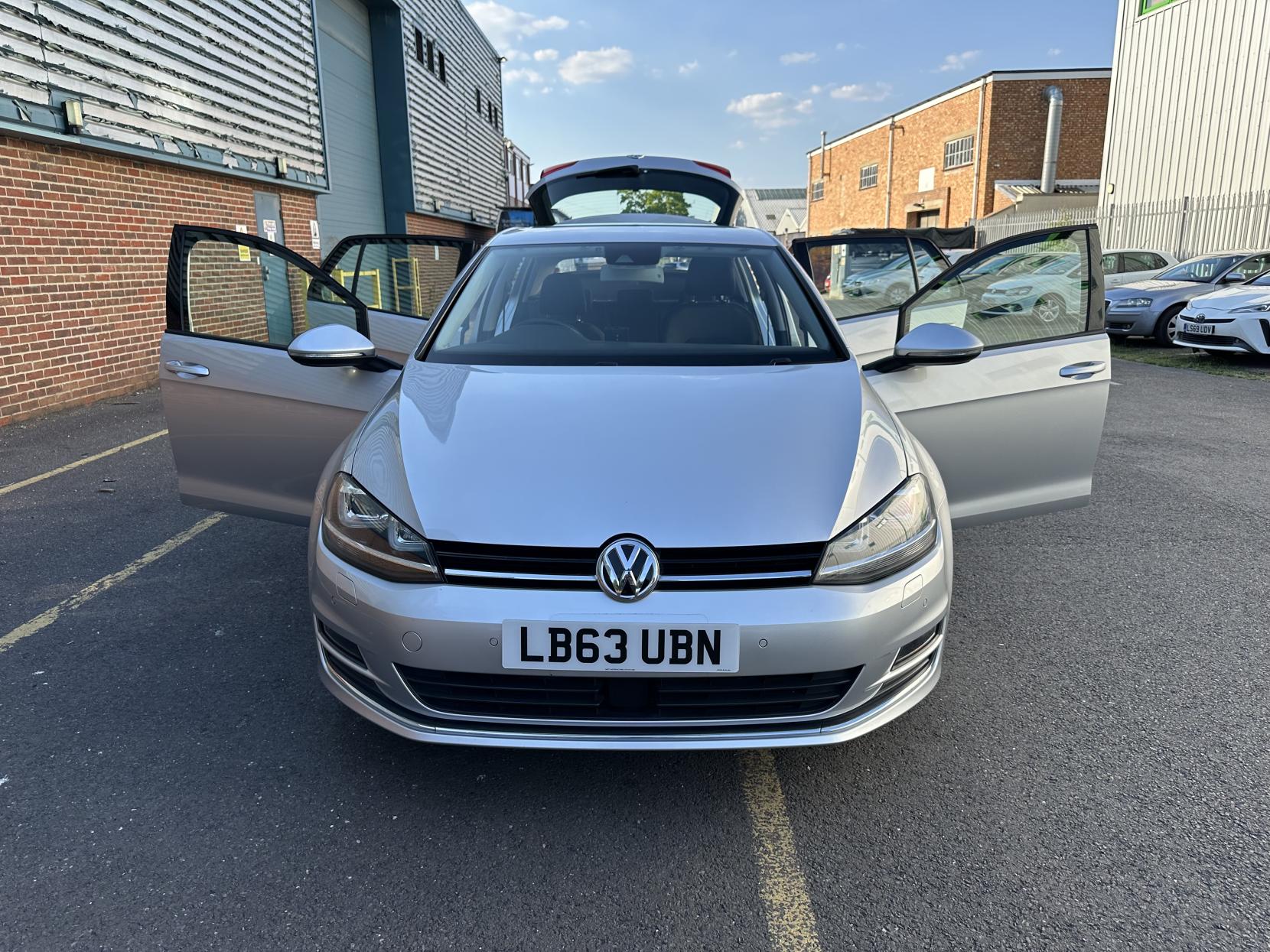 Volkswagen Golf 1.4 TSI BlueMotion Tech Match Edition Hatchback 5dr Petrol DSG Euro 6 (s/s) (125 ps)
