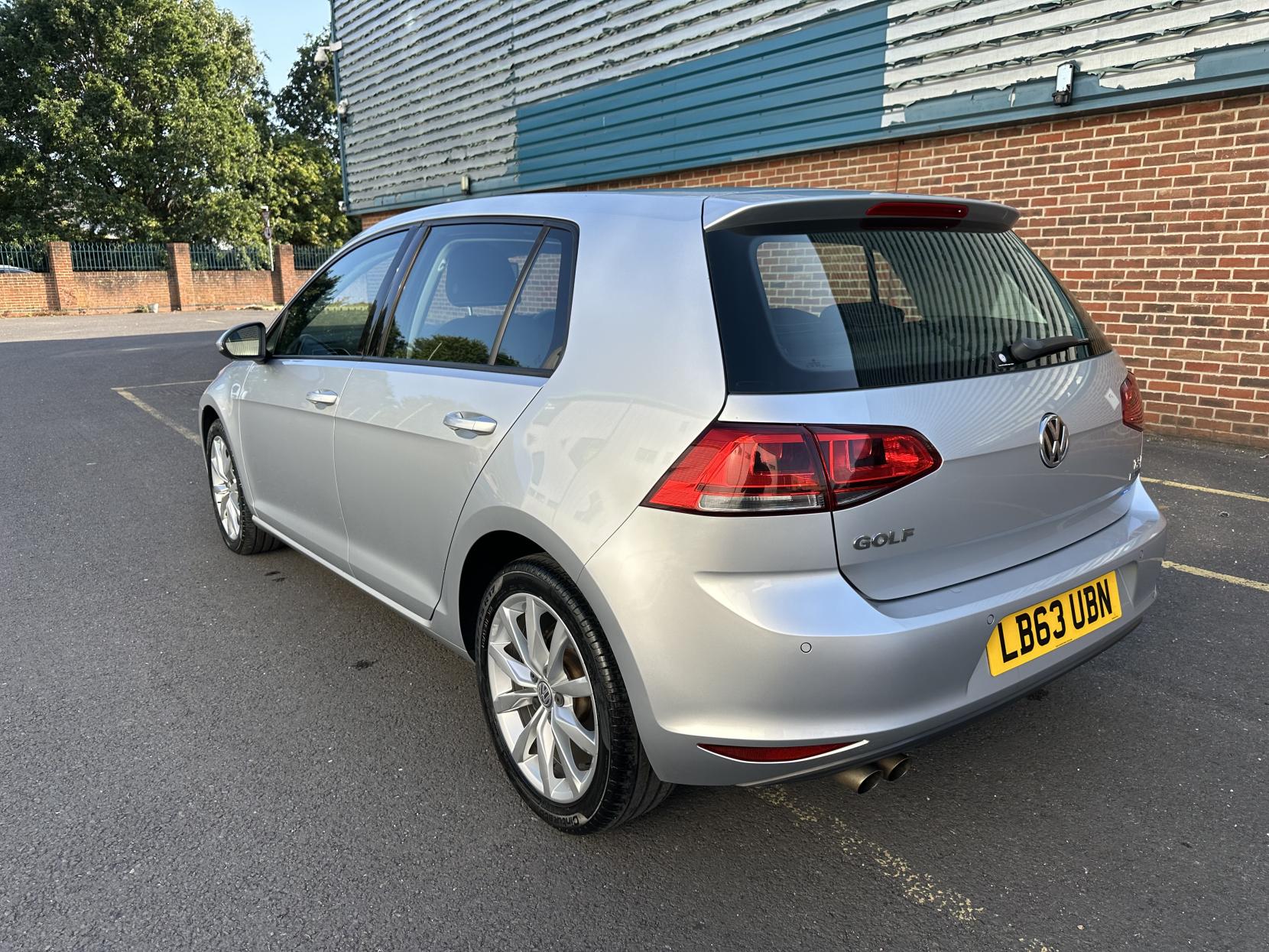 Volkswagen Golf 1.4 TSI BlueMotion Tech Match Edition Hatchback 5dr Petrol DSG Euro 6 (s/s) (125 ps)