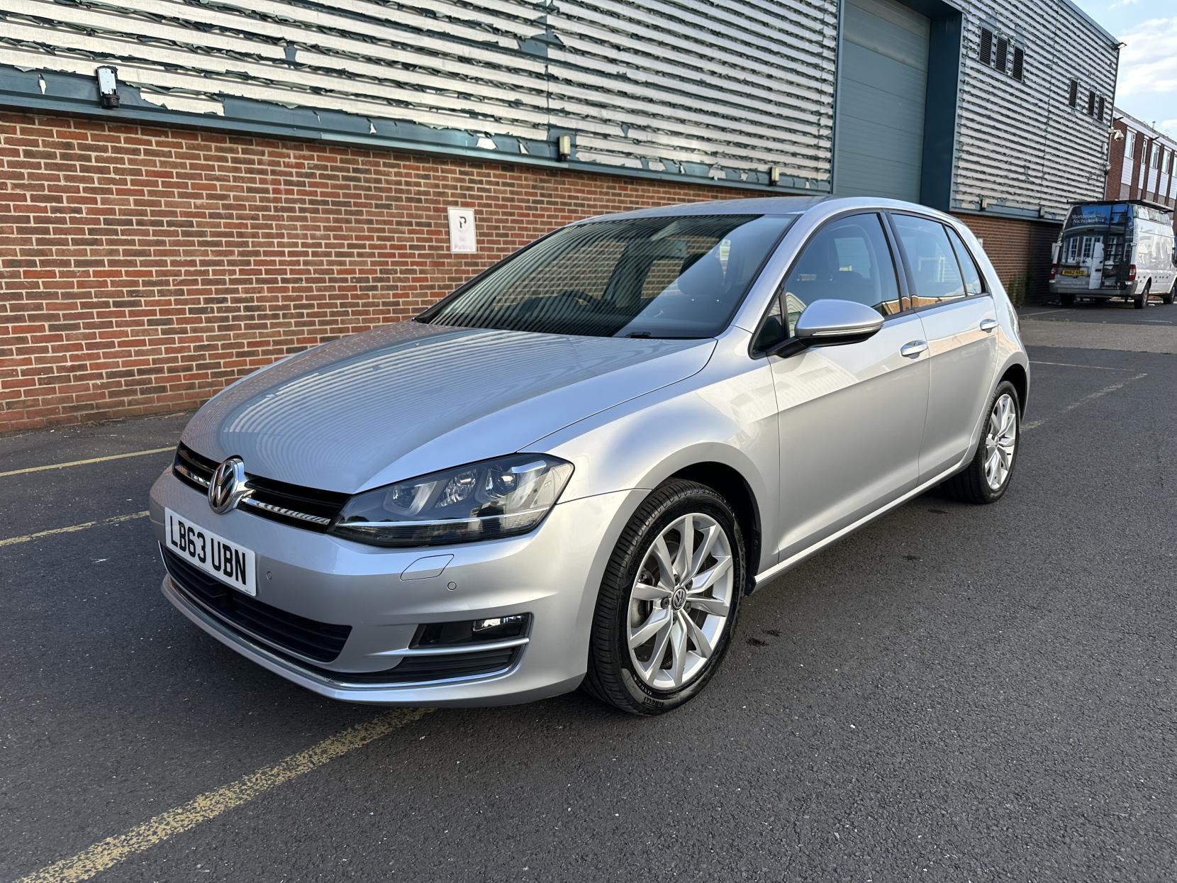 Volkswagen Golf 1.4 TSI BlueMotion Tech Match Edition Hatchback 5dr Petrol DSG Euro 6 (s/s) (125 ps)