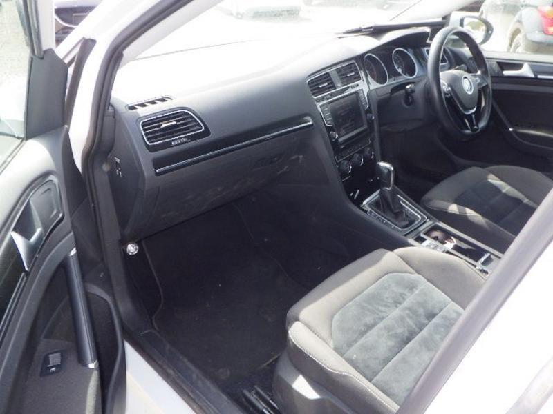 Volkswagen Golf 1.4 TSI BlueMotion Tech Match DSG Euro 5 (s/s) 5dr