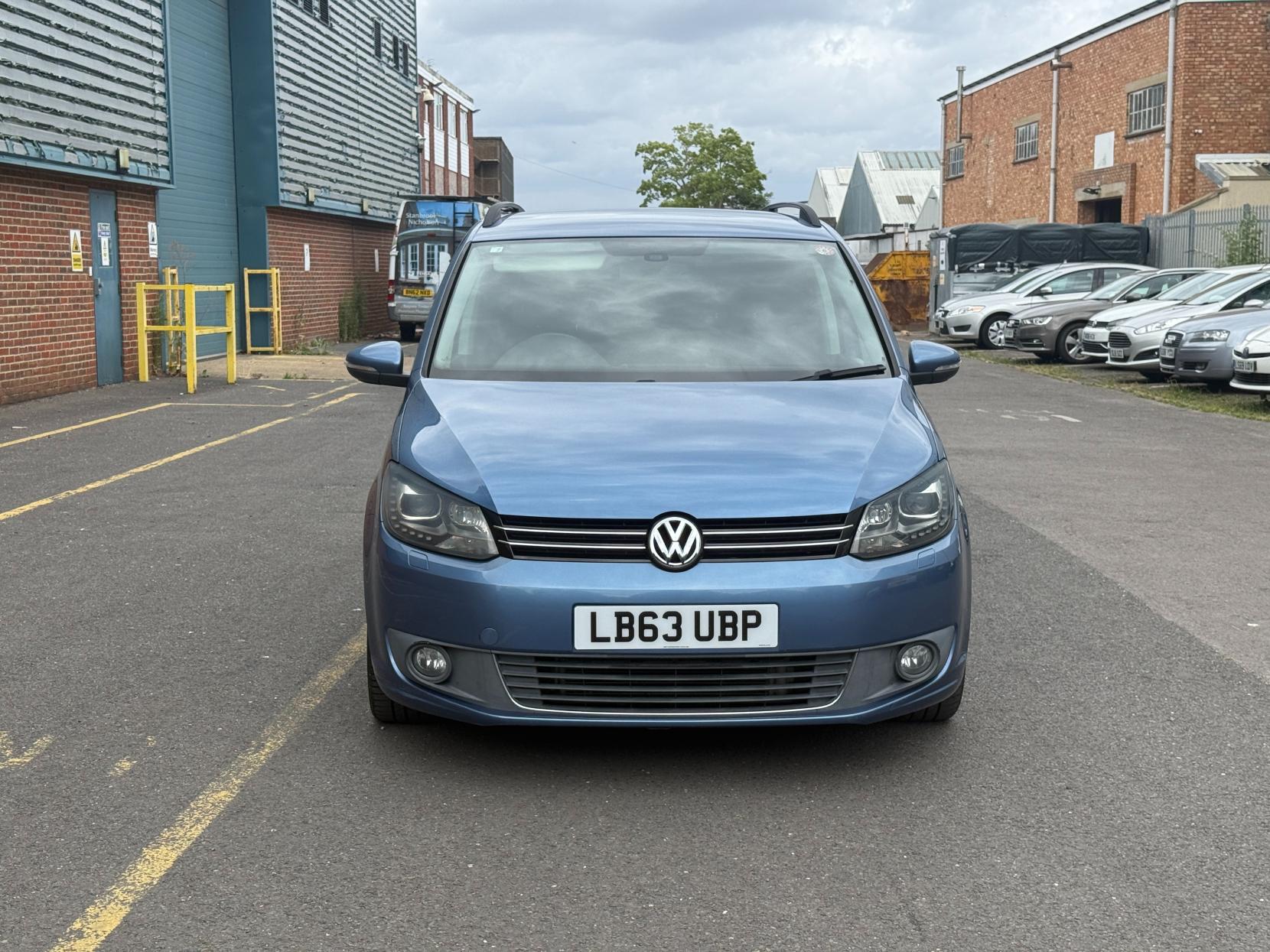 Volkswagen Touran 1.4 TSI SE MPV 5dr Petrol DSG Euro 5 (140 ps)