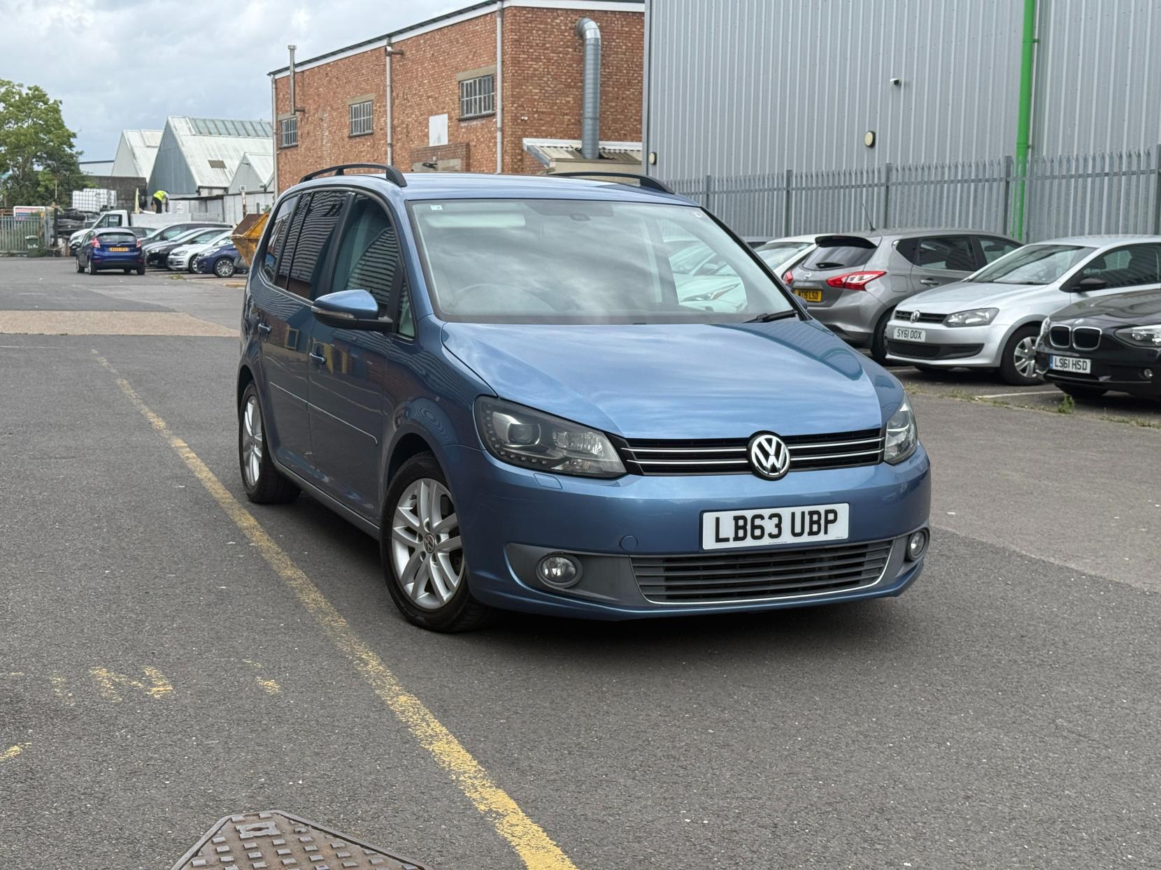 Volkswagen Touran 1.4 TSI SE MPV 5dr Petrol DSG Euro 5 (140 ps)