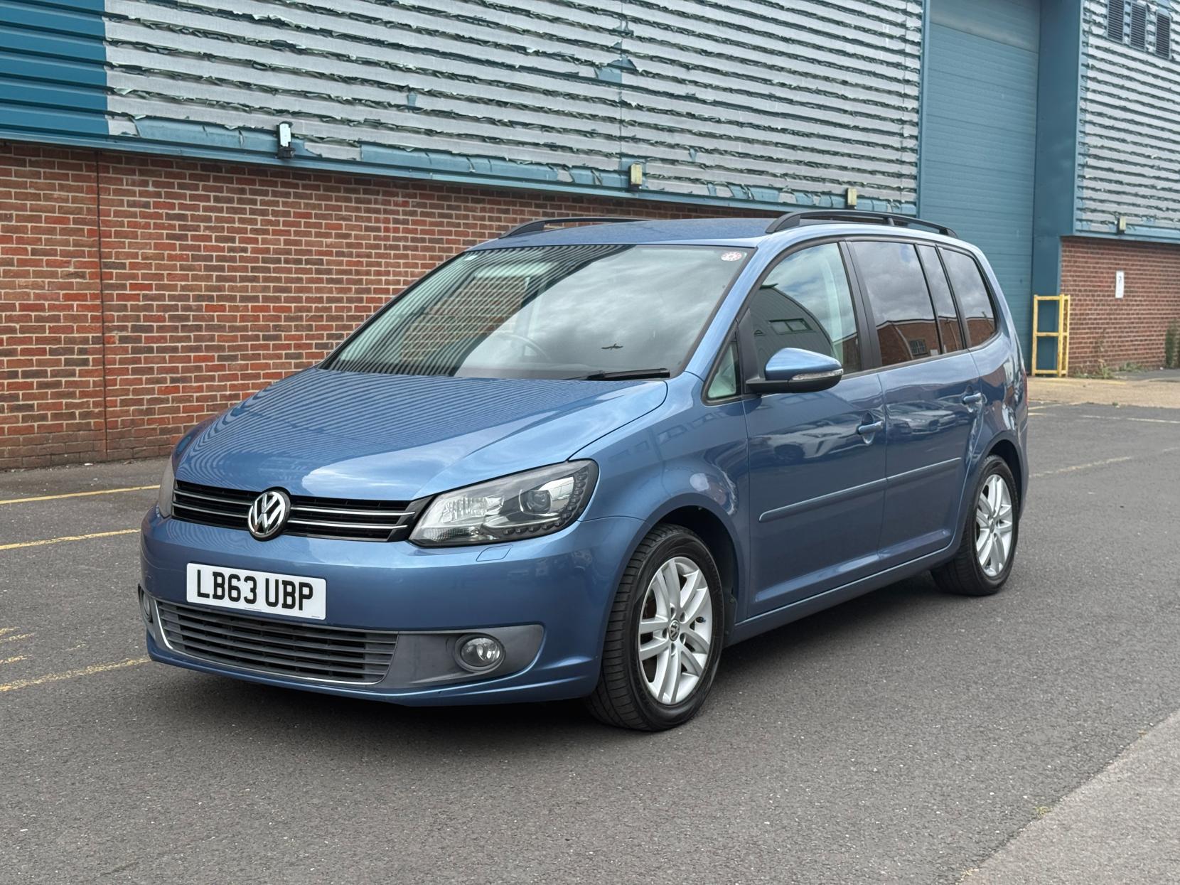Volkswagen Touran 1.4 TSI SE MPV 5dr Petrol DSG Euro 5 (140 ps)