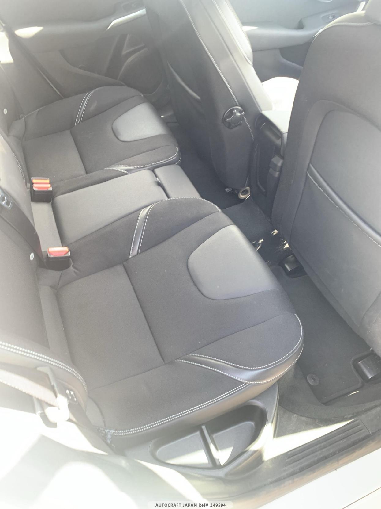 Volvo V40 1.6 T4 SE Hatchback 5dr Petrol Powershift Euro 5 (s/s) (180 ps)