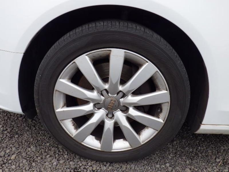 Audi A4 Avant 2.0 TFSI SE Estate 5dr Petrol S Tronic quattro Euro 5 (s/s) (211 ps)