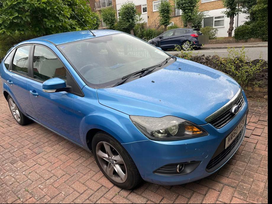 Ford Focus 1.6 Zetec Hatchback 5dr Petrol Manual (159 g/km, 99 bhp)