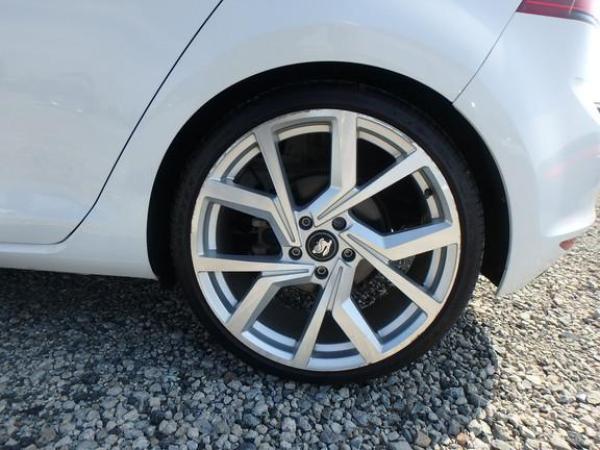 Volkswagen Golf 1.4 TSI BlueMotion Tech Match Hatchback 5dr Petrol DSG Euro 6 (s/s) (125 ps)