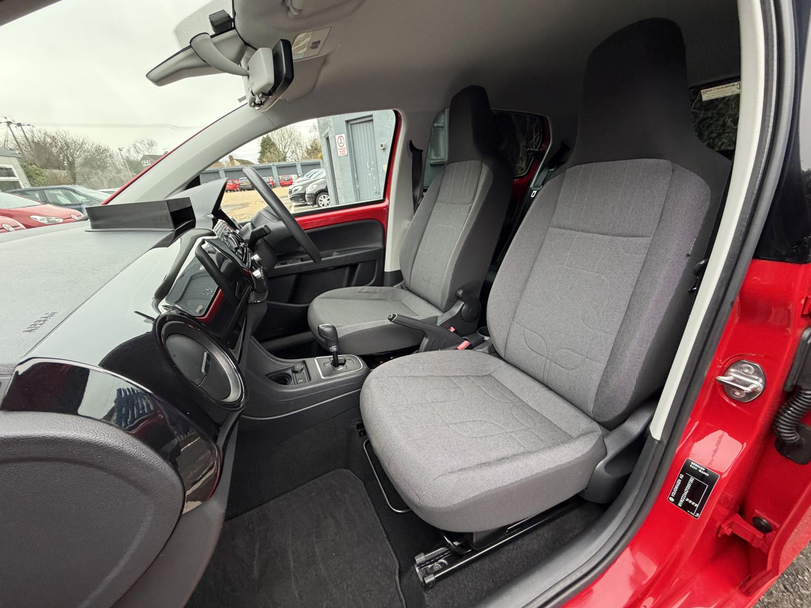 Volkswagen up! 1.0 High up! Hatchback 5dr Petrol ASG Euro 6 (75 ps)