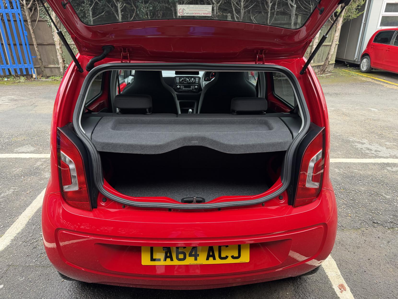 Volkswagen up! 1.0 High up! Hatchback 5dr Petrol ASG Euro 6 (75 ps)