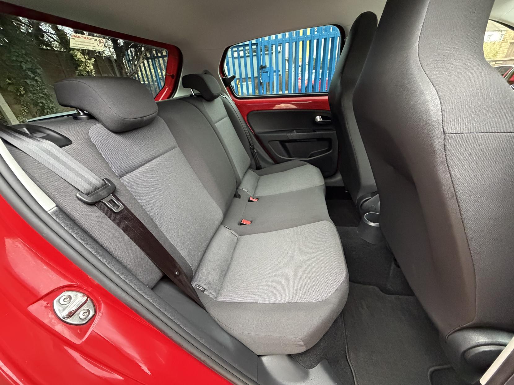 Volkswagen up! 1.0 High up! Hatchback 5dr Petrol ASG Euro 6 (75 ps)