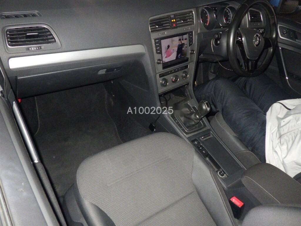 Volkswagen Golf 1.2 TSI BlueMotion Tech S DSG Euro 5 (s/s) 5dr