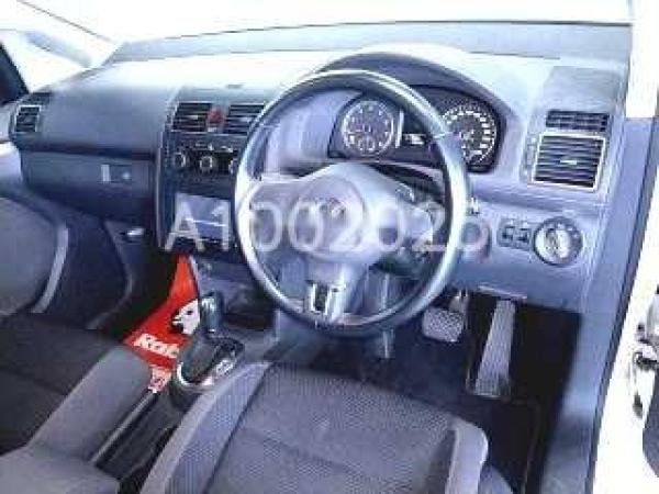 Volkswagen Touran 1.4 TSI SE MPV 5dr Petrol DSG Euro 5 (140 ps)