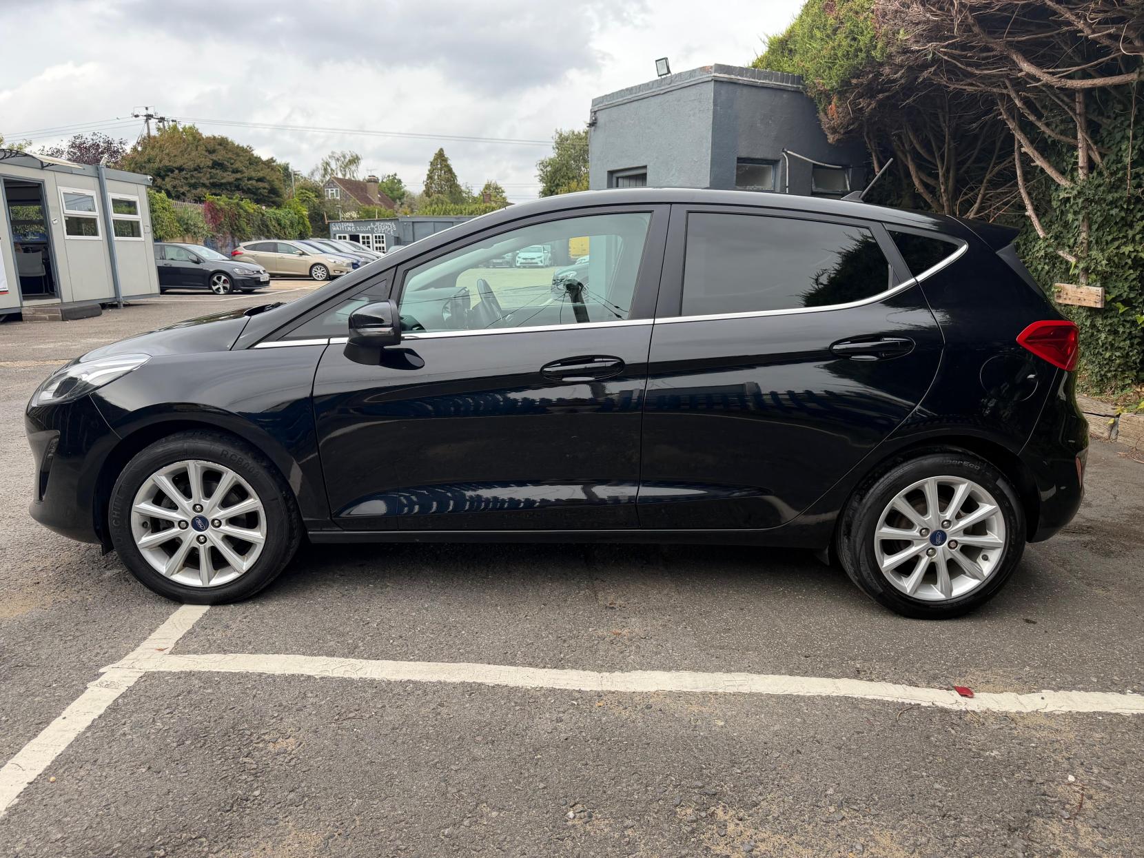 Ford Fiesta 1.0T EcoBoost GPF Titanium Hatchback 5dr Petrol Manual Euro 6 (s/s) (100 ps)