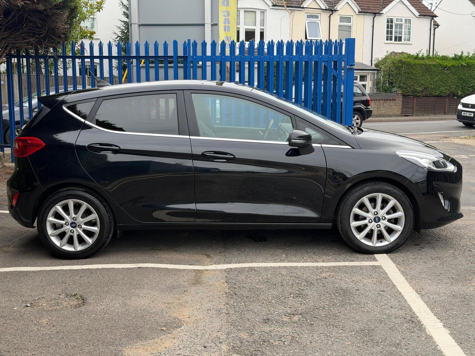 Ford Fiesta 1.0T EcoBoost GPF Titanium Hatchback 5dr Petrol Manual Euro 6 (s/s) (100 ps)