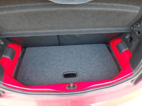 Volkswagen up! 1.0 High up! Hatchback 5dr Petrol ASG Euro 6 (75 ps)