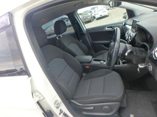 Mercedes-Benz B Class 1.6 B200 BlueEfficiency Sport MPV 5dr Petrol 7G-DCT Euro 5 (s/s) (156 ps)