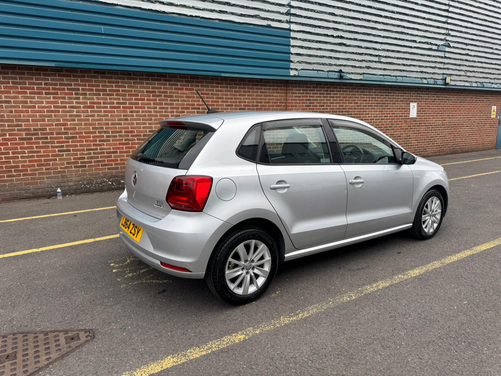 Volkswagen Polo 1.2 TSI BlueMotion Tech Match Hatchback 5dr Petrol DSG Euro 6 (s/s) (90 ps)