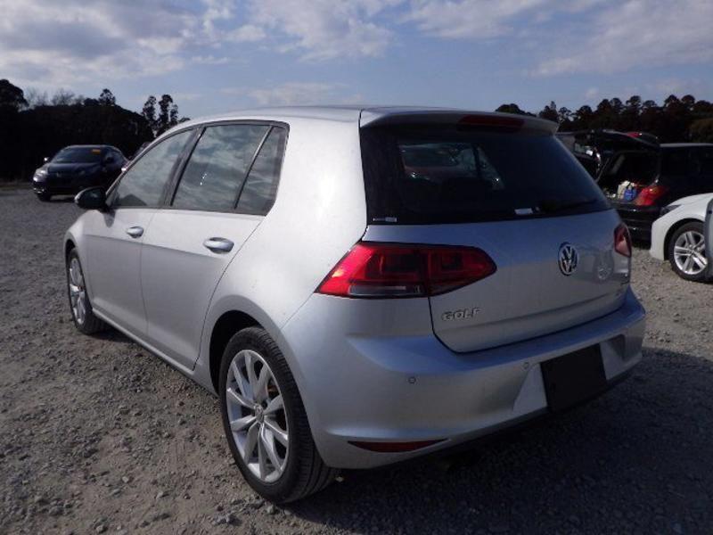 Volkswagen Golf 1.4 TSI BlueMotion Tech SE DSG Euro 5 (s/s) 5dr