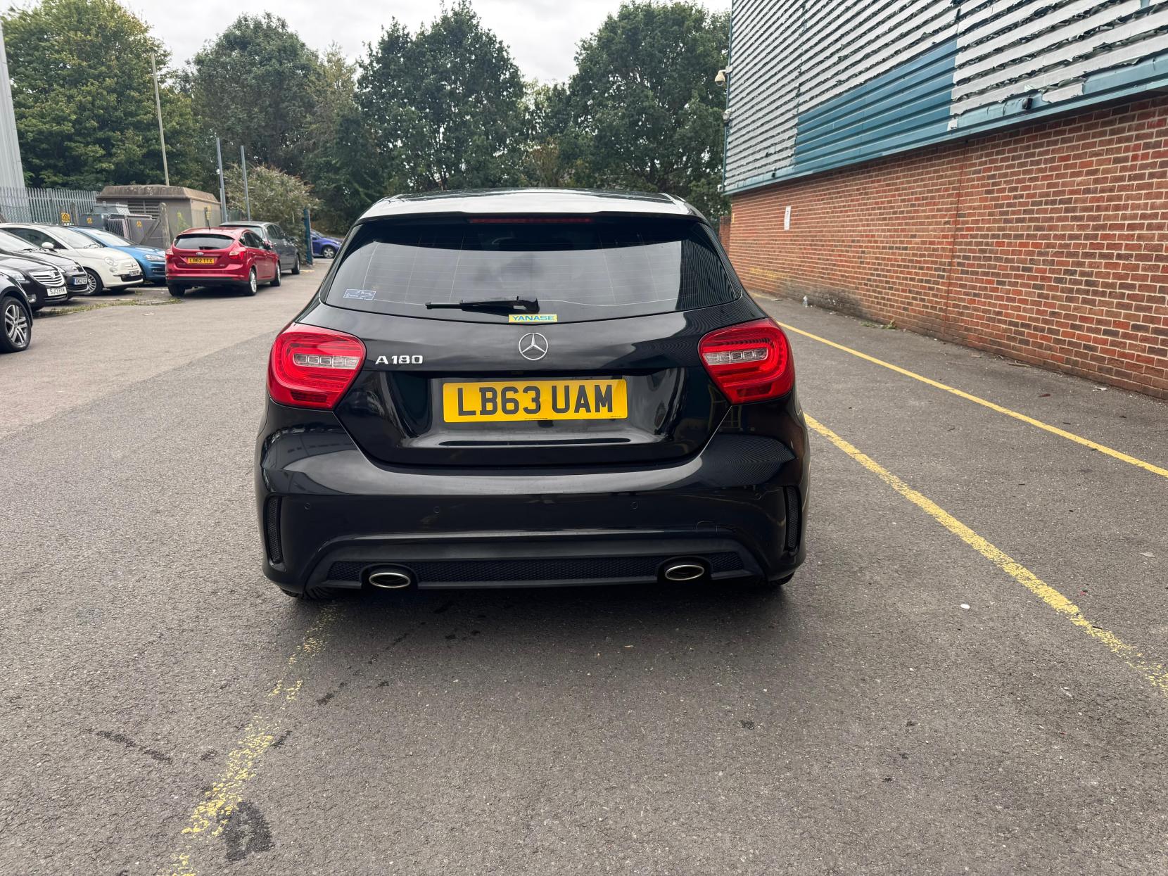 Mercedes-Benz A Class 1.6 A180 Sport Hatchback 5dr Petrol 7G-DCT Euro 6 (s/s) (122 ps)