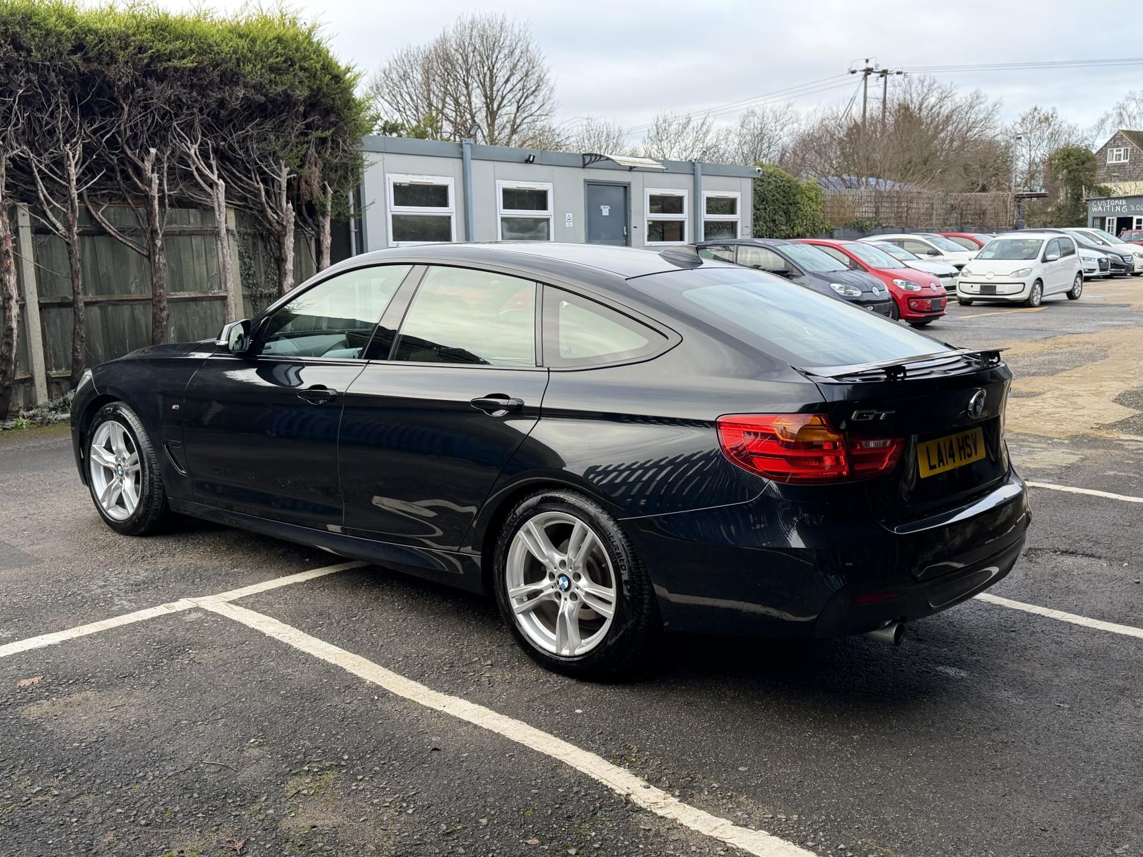 BMW 3 Series Gran Turismo 2.0 320i Sport GT 5dr Petrol Auto xDrive Euro 6 (s/s) (184 ps)