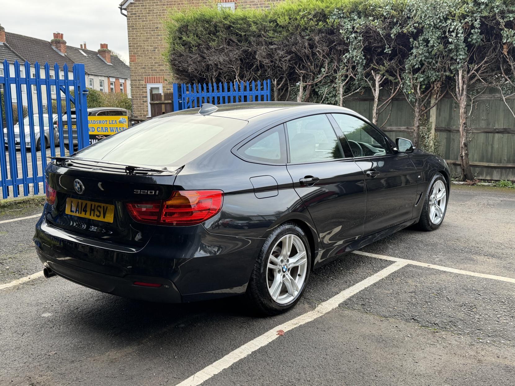 BMW 3 Series Gran Turismo 2.0 320i Sport GT 5dr Petrol Auto xDrive Euro 6 (s/s) (184 ps)