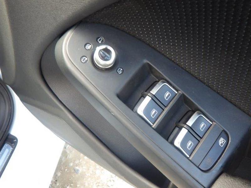 Audi A4 Avant 2.0 TFSI S line Estate 5dr Petrol S Tronic quattro Euro 6 (s/s) (225 ps)