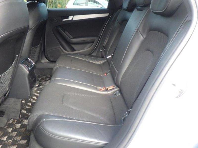 Audi A4 Avant 2.0 TFSI S line Estate 5dr Petrol S Tronic quattro Euro 6 (s/s) (225 ps)