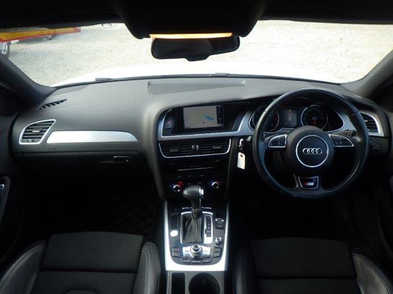 Audi A4 Avant 2.0 TFSI S line Estate 5dr Petrol S Tronic quattro Euro 6 (s/s) (225 ps)