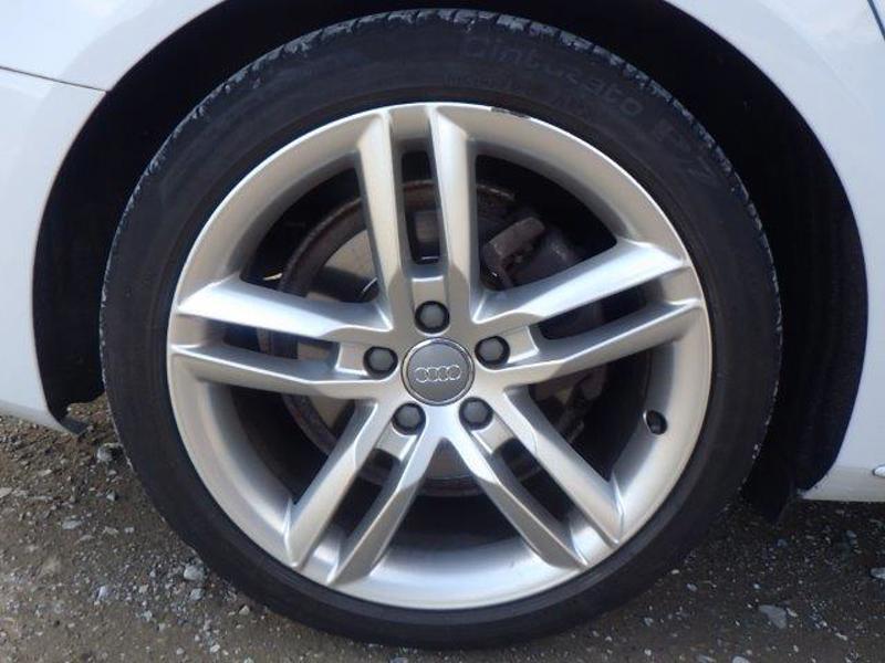 Audi A4 Avant 2.0 TFSI S line Estate 5dr Petrol S Tronic quattro Euro 6 (s/s) (225 ps)