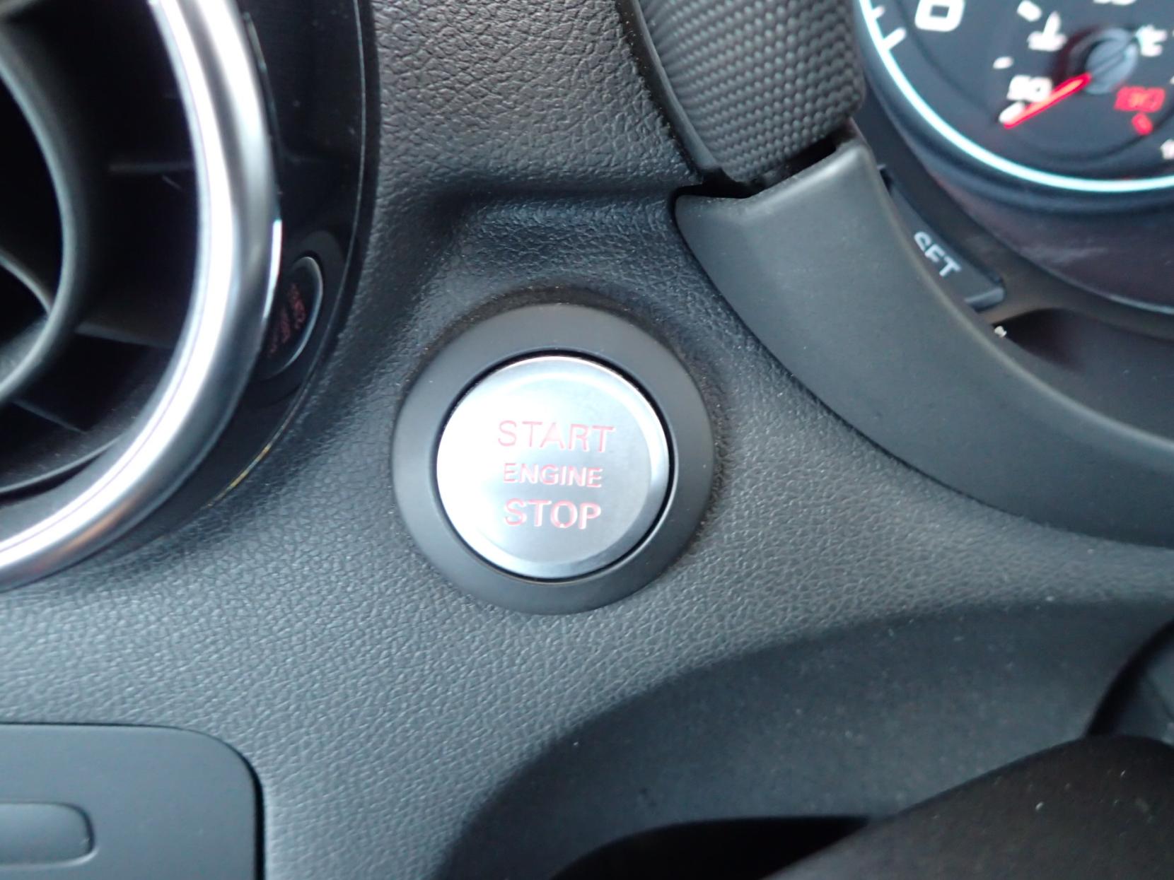Audi A1 1.4 TFSI Sport Sportback 5dr Petrol S Tronic Euro 5 (s/s) (122 ps)