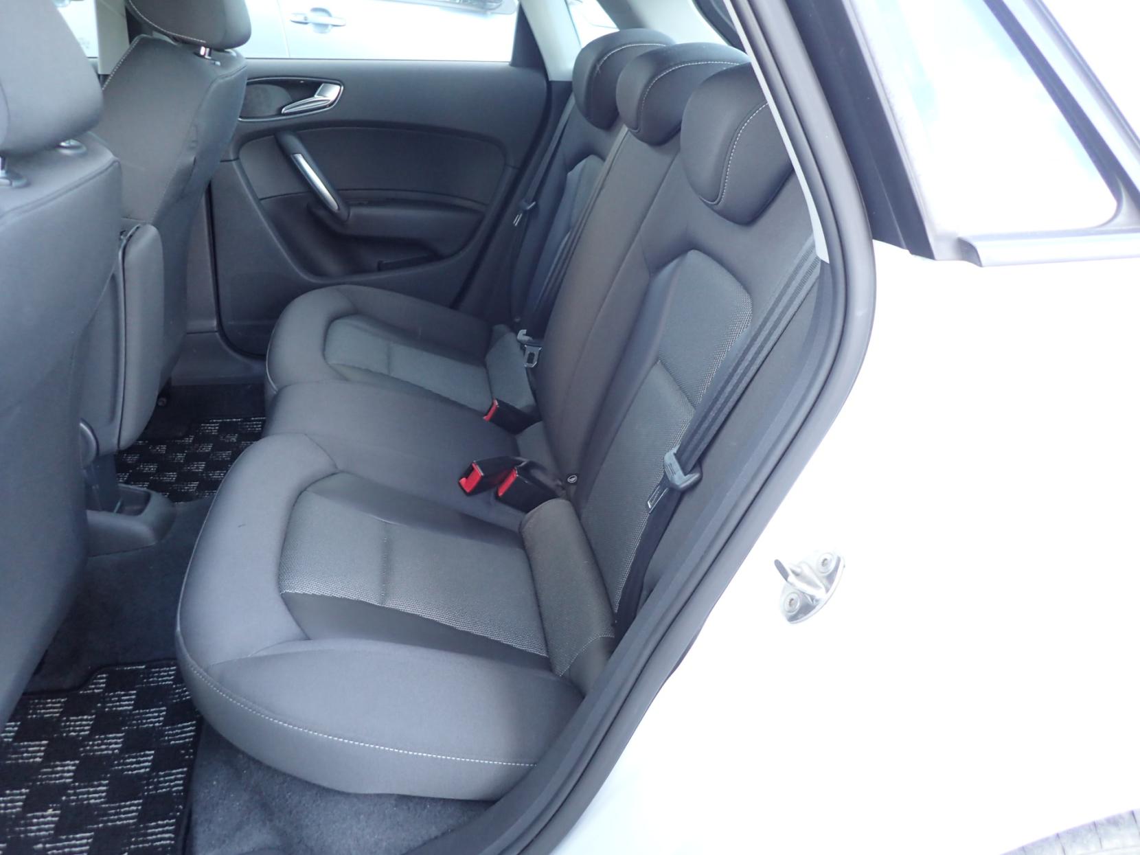 Audi A1 1.4 TFSI Sport Sportback 5dr Petrol S Tronic Euro 5 (s/s) (122 ps)