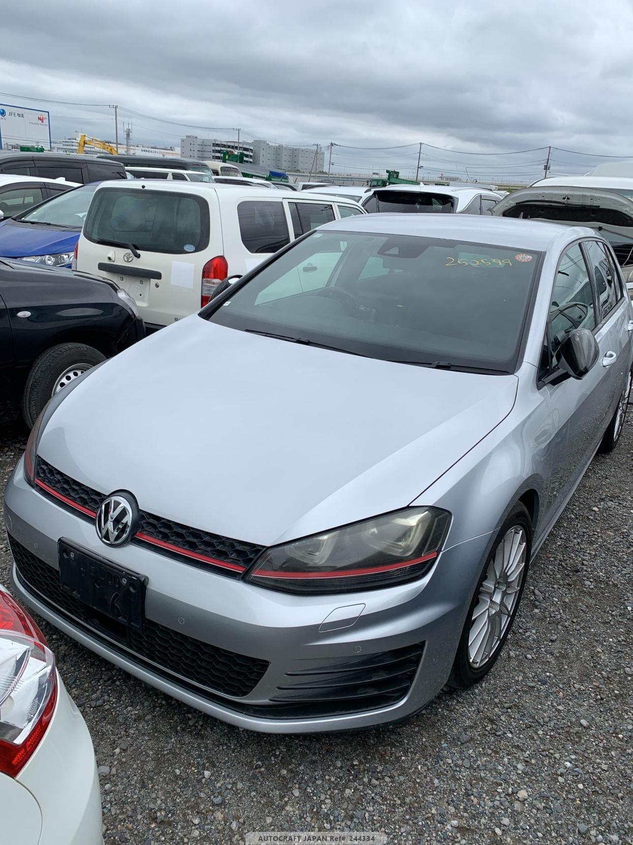 Volkswagen Golf 2.0 TSI BlueMotion Tech GTI Hatchback 5dr Petrol DSG Euro 6 (s/s) (220 ps)