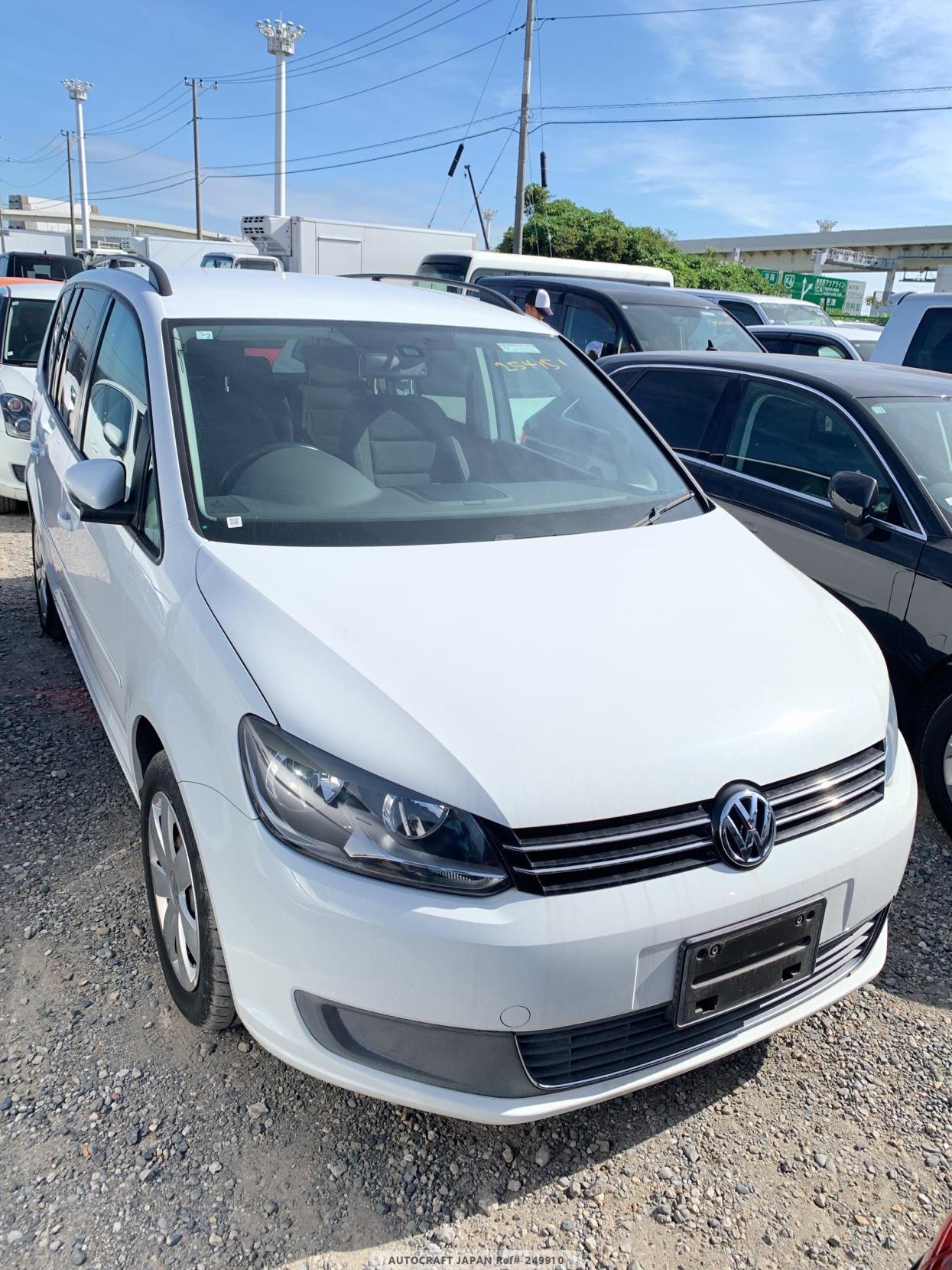 Volkswagen Touran 1.4 TSI SE MPV 5dr Petrol DSG Euro 5 (140 ps)
