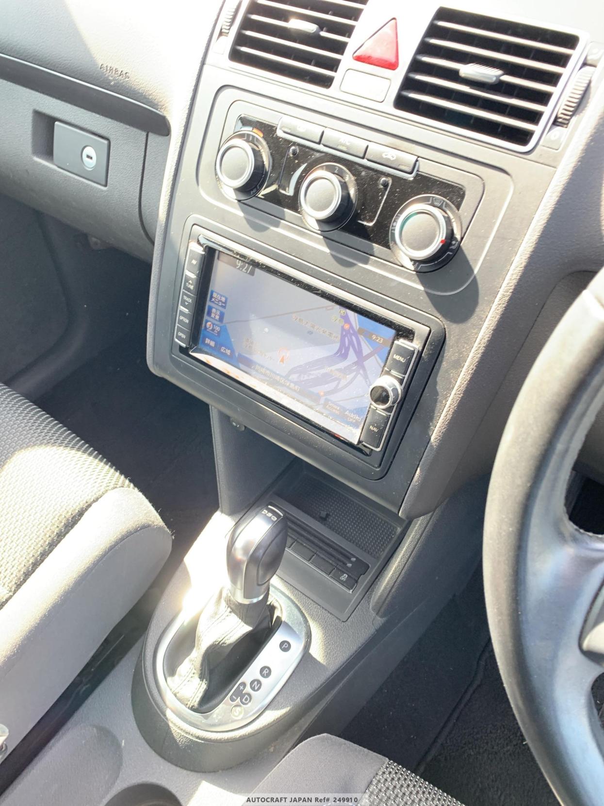 Volkswagen Touran 1.4 TSI SE MPV 5dr Petrol DSG Euro 5 (140 ps)