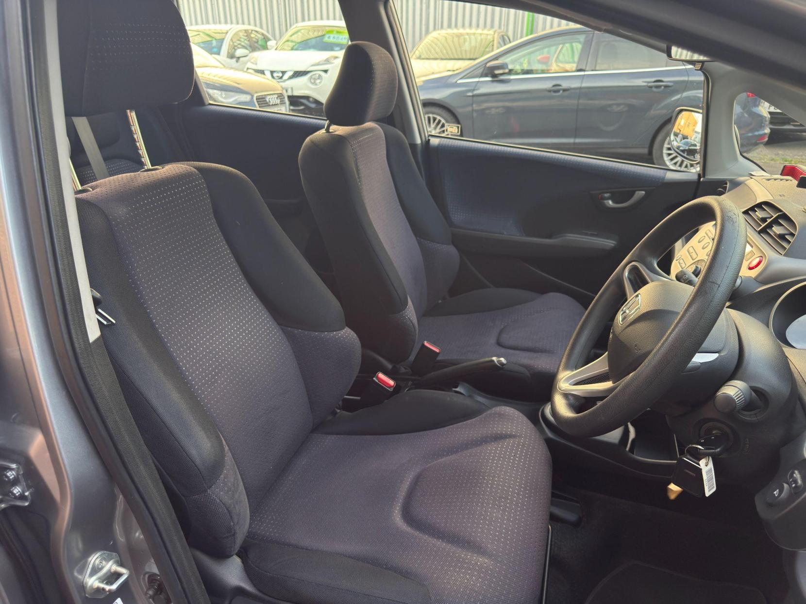 Honda Jazz 1.2 i-VTEC SE Euro 4 5dr