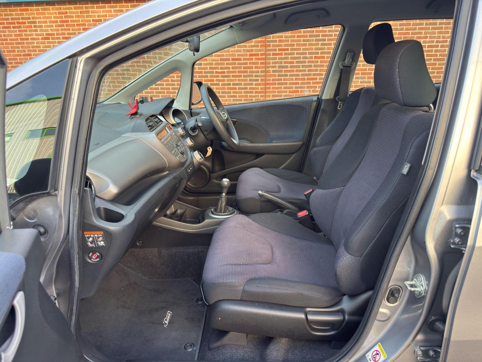 Honda Jazz 1.2 i-VTEC SE Euro 4 5dr
