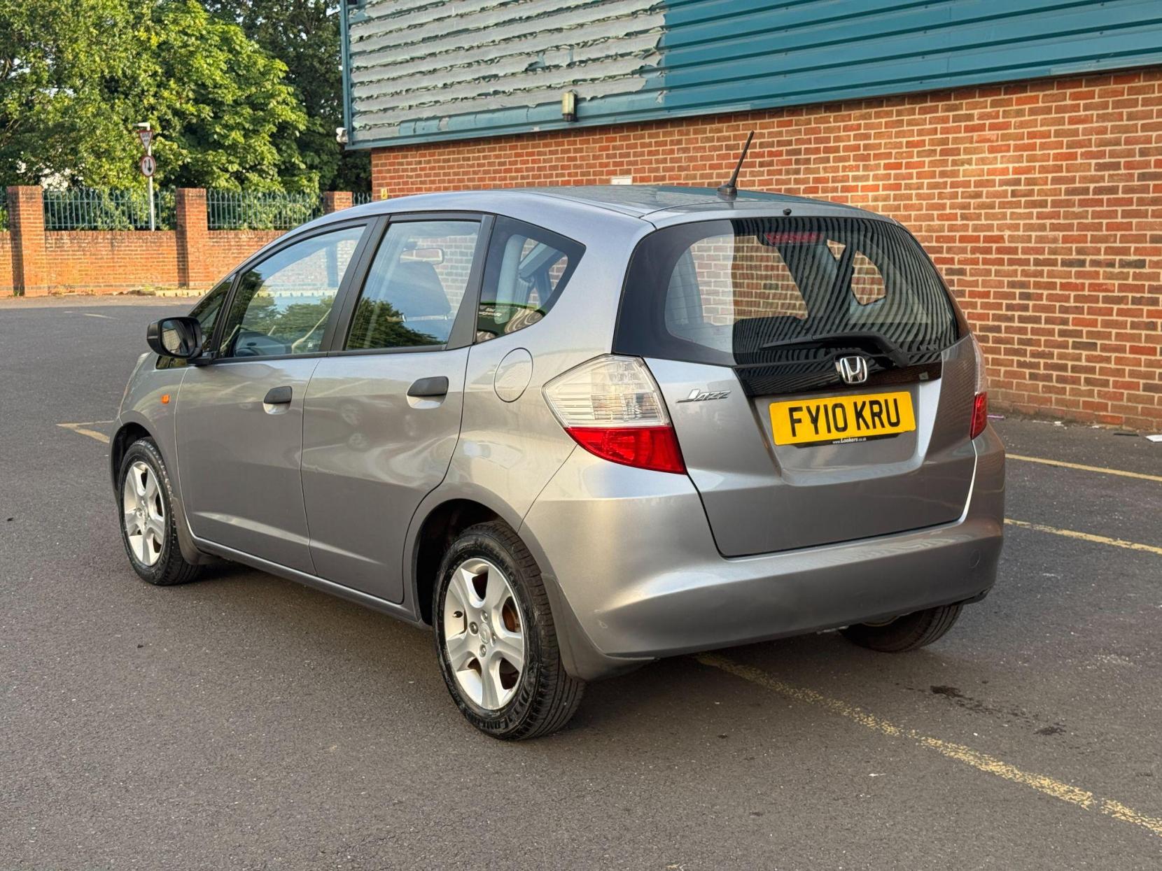 Honda Jazz 1.2 i-VTEC SE Euro 4 5dr
