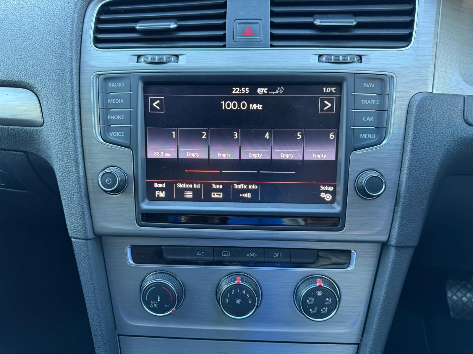 Volkswagen Golf 1.2 TSI BlueMotion Tech S Estate 5dr Petrol DSG Euro 5 (s/s) (105 ps)