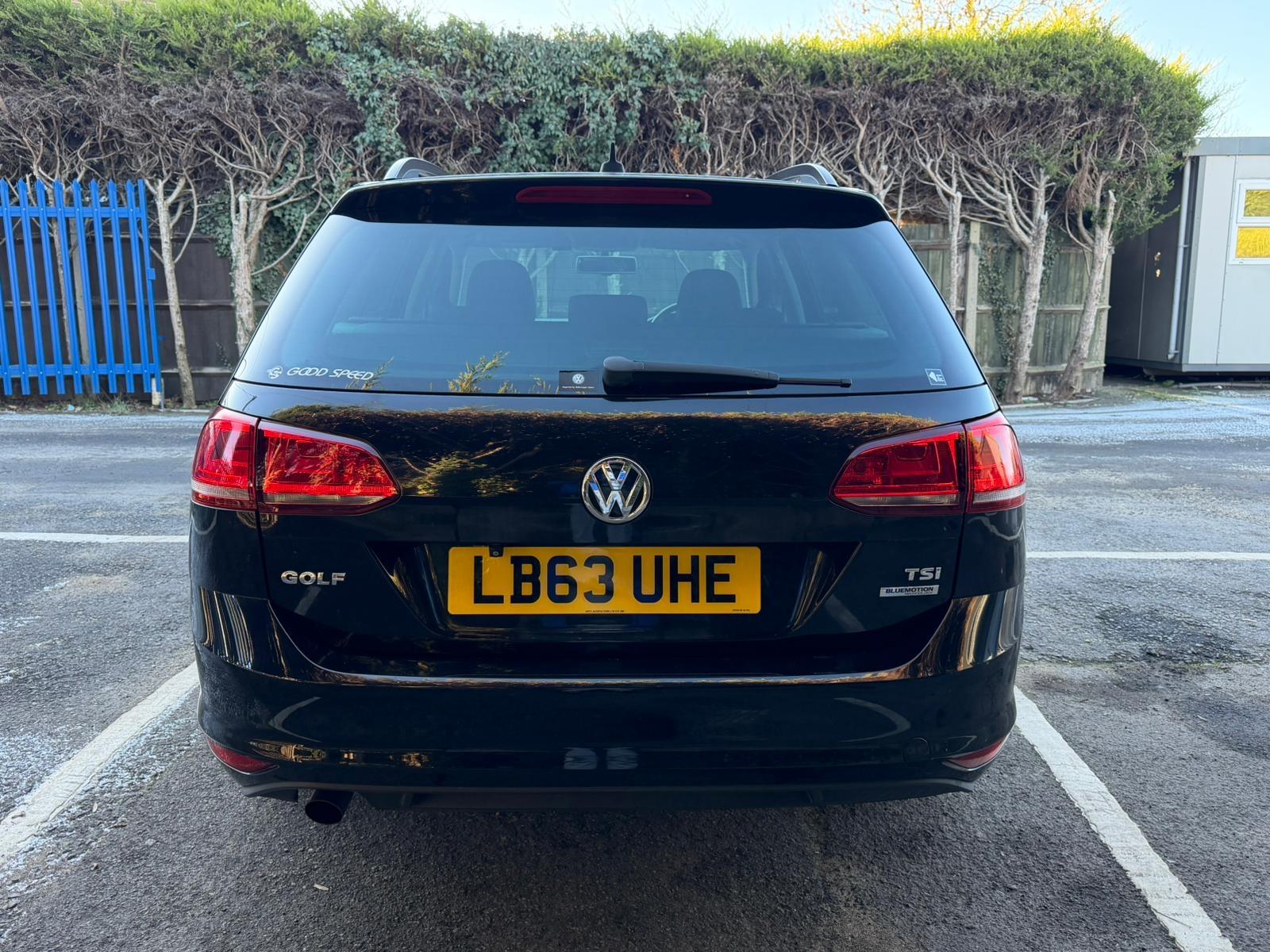 Volkswagen Golf 1.2 TSI BlueMotion Tech S Estate 5dr Petrol DSG Euro 5 (s/s) (105 ps)