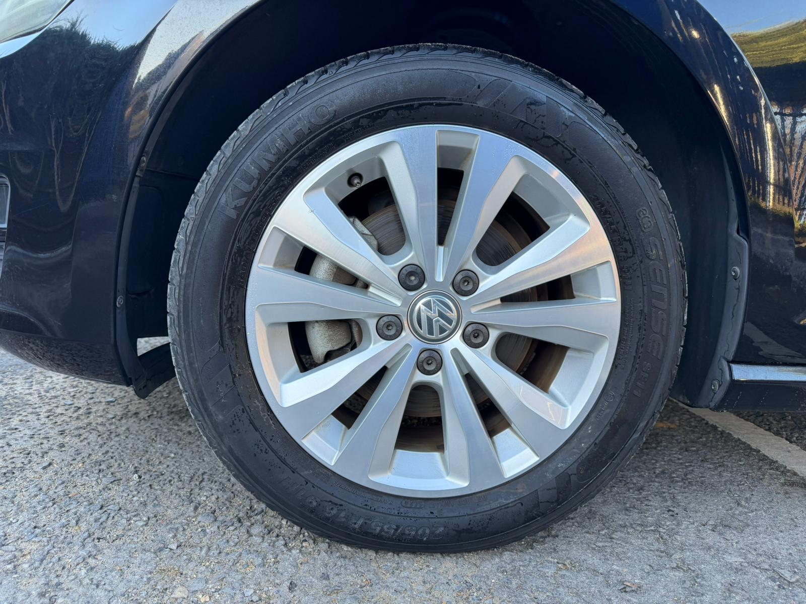 Volkswagen Golf 1.2 TSI BlueMotion Tech S Estate 5dr Petrol DSG Euro 5 (s/s) (105 ps)