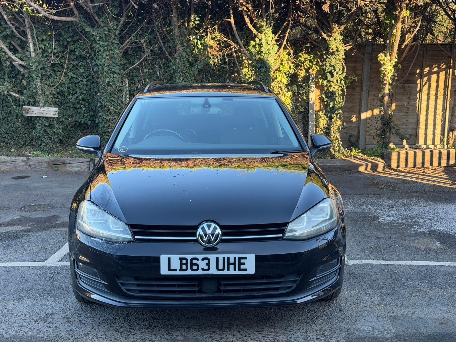 Volkswagen Golf 1.2 TSI BlueMotion Tech S Estate 5dr Petrol DSG Euro 5 (s/s) (105 ps)