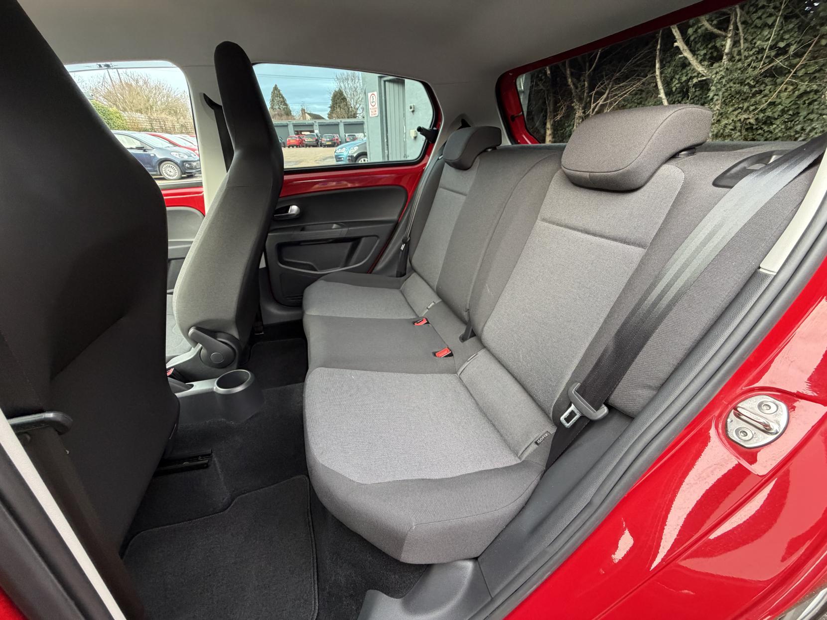 Volkswagen up! 1.0 High up! Hatchback 5dr Petrol ASG Euro 6 (75 ps)