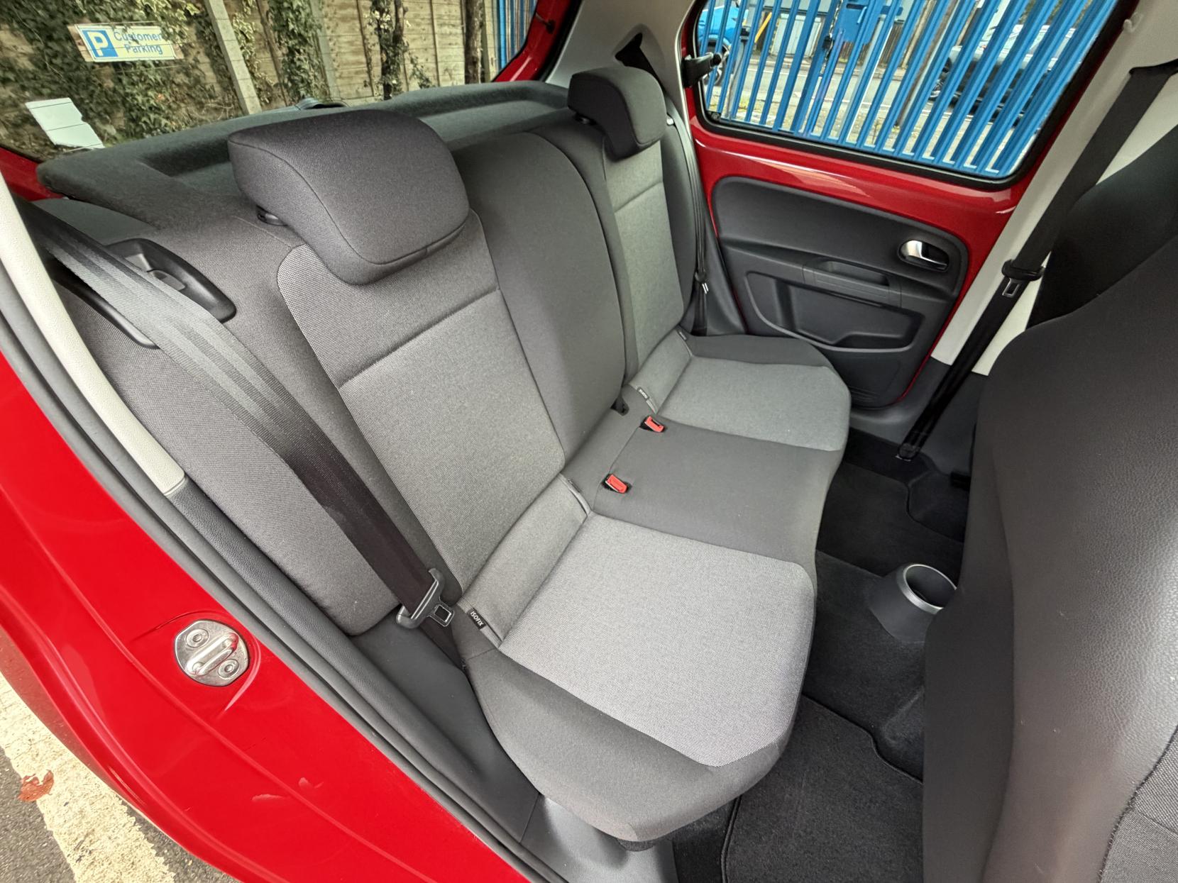 Volkswagen up! 1.0 High up! Hatchback 5dr Petrol ASG Euro 6 (75 ps)